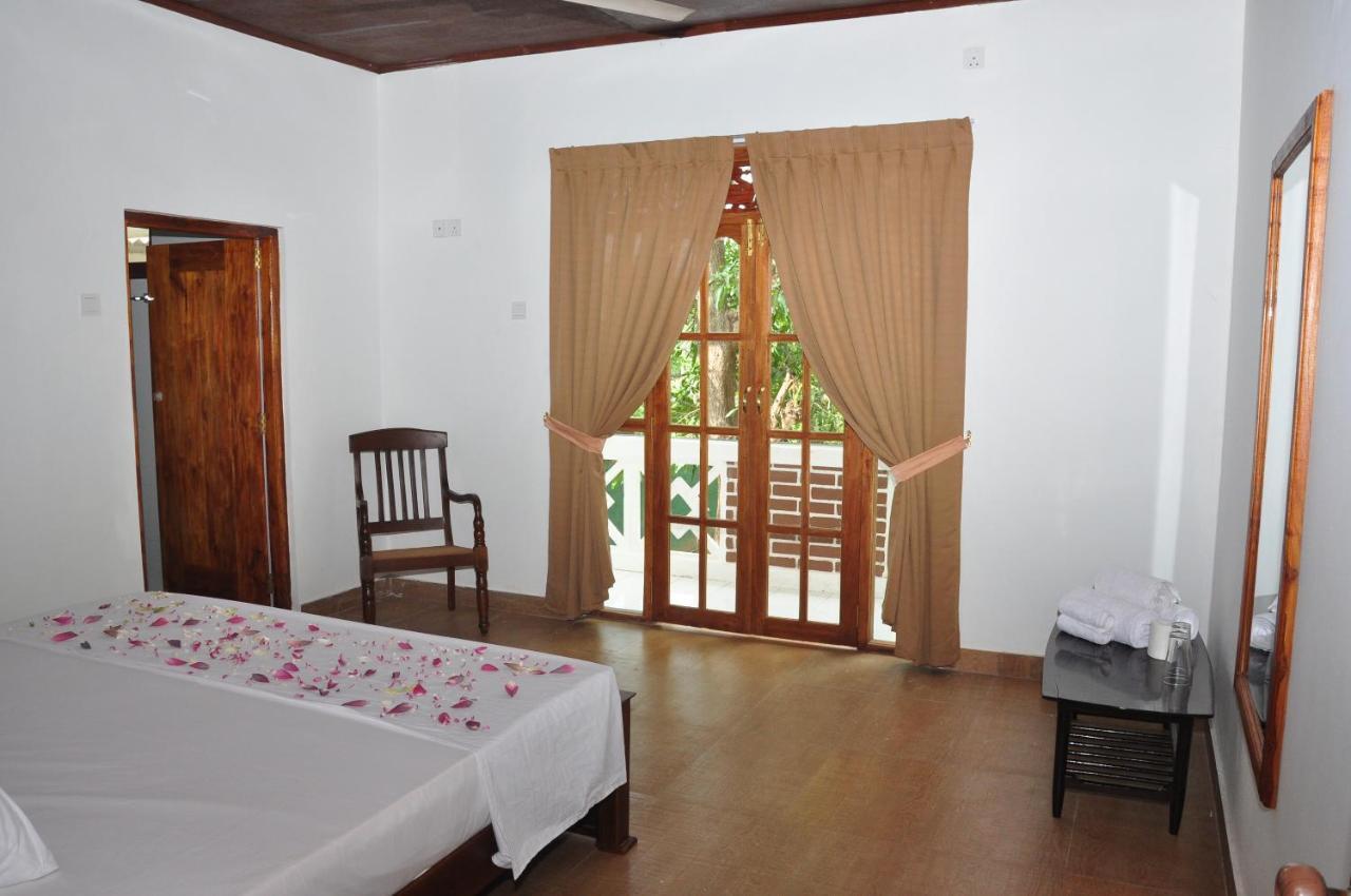 Senowin Holiday Resort Anuradhapura Ngoại thất bức ảnh